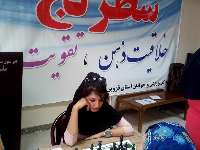 http://www.qazvin-chess.com/images/Other/Women1394/94.05.23.n5.Lotfi.Aylar.jpg